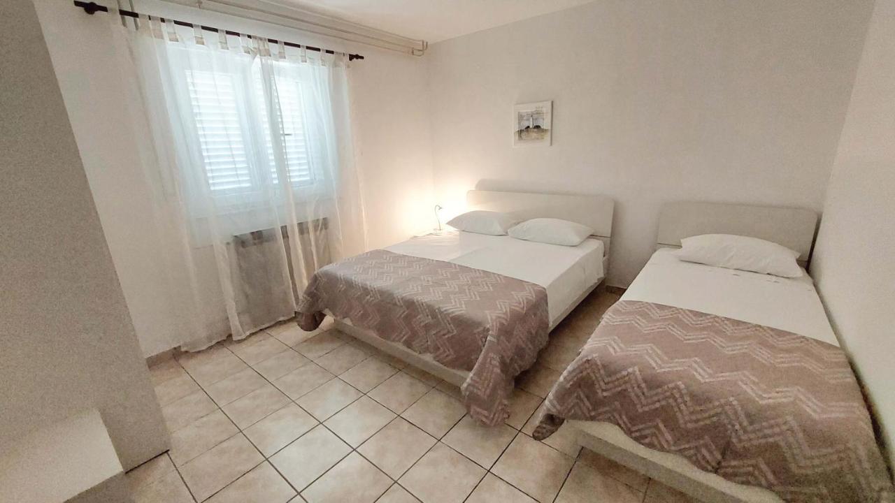 Dvosoban Apartman U Centru Grada Biograd Na Moru Zewnętrze zdjęcie